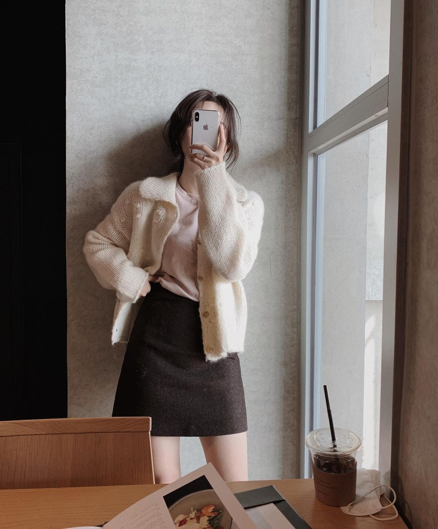 4 kiểu chân váy ngắn cực hợp phối đồ mùa Đông ảnh 4