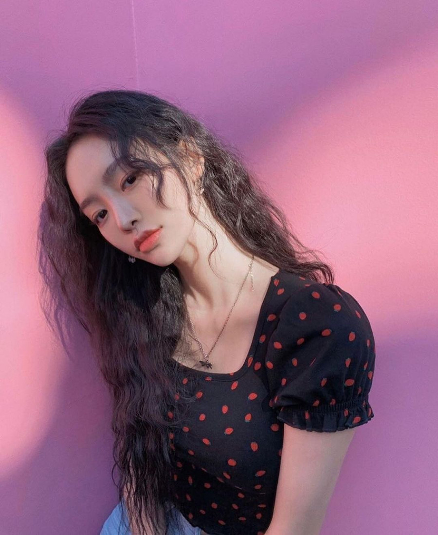 5 trend tóc dài hot nhất xứ Hàn Quốc, đặt ngay lịch cắt để trẻ ra 5 tuổi là ít ảnh 11 5 trend tóc dài hot nhất xứ Hàn Quốc, đặt ngay lịch cắt để trẻ ra 5 tuổi là ít ảnh 11