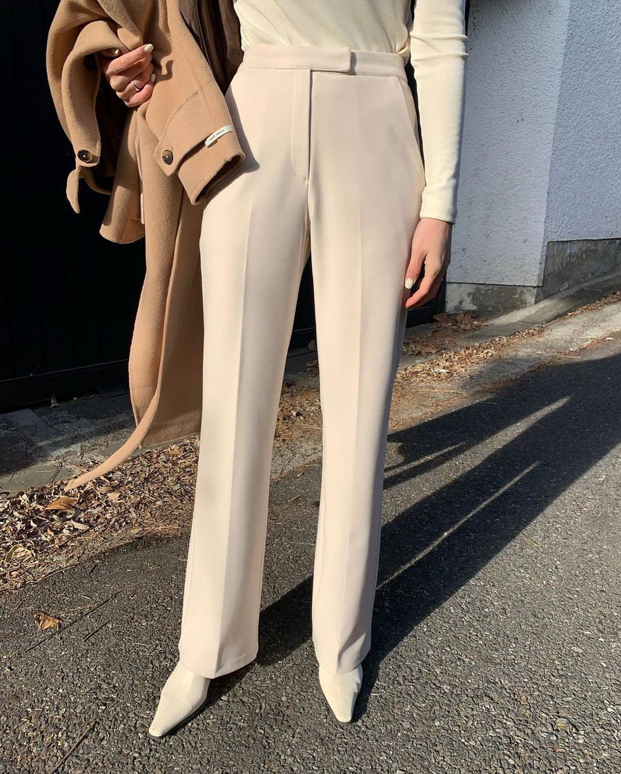 5 mẫu giày tôn dáng siêu đỉnh, chị em nhất định phải sắm cho Tết ảnh 2