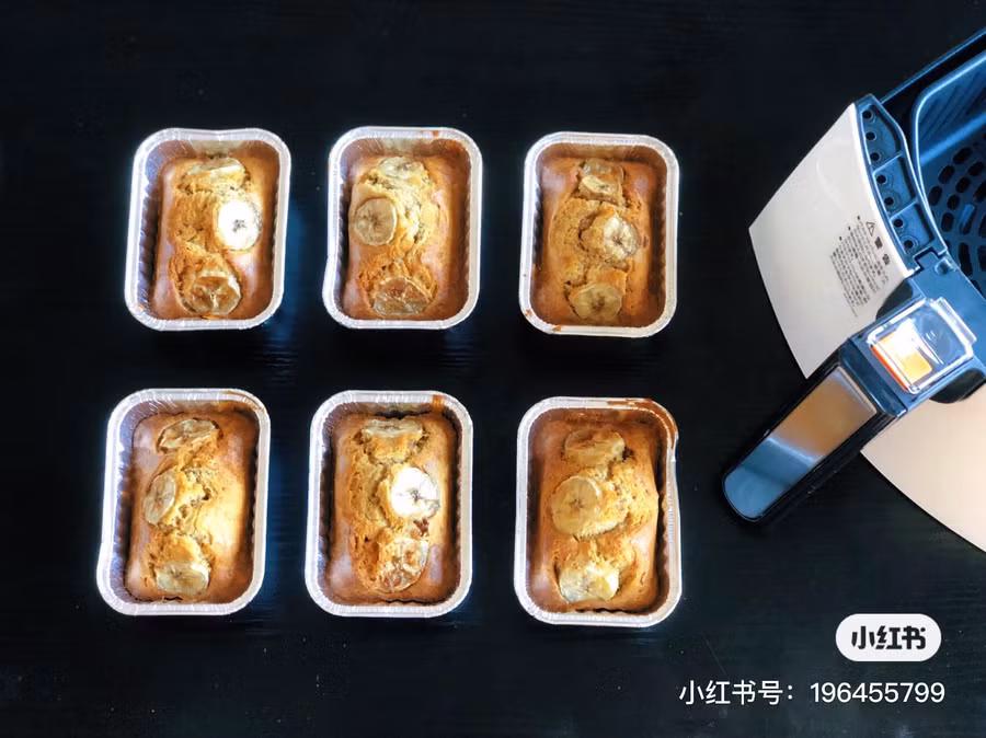 Cách làm bánh chuối nướng siêu dễ bằng nồi chiên không dầu ảnh 6