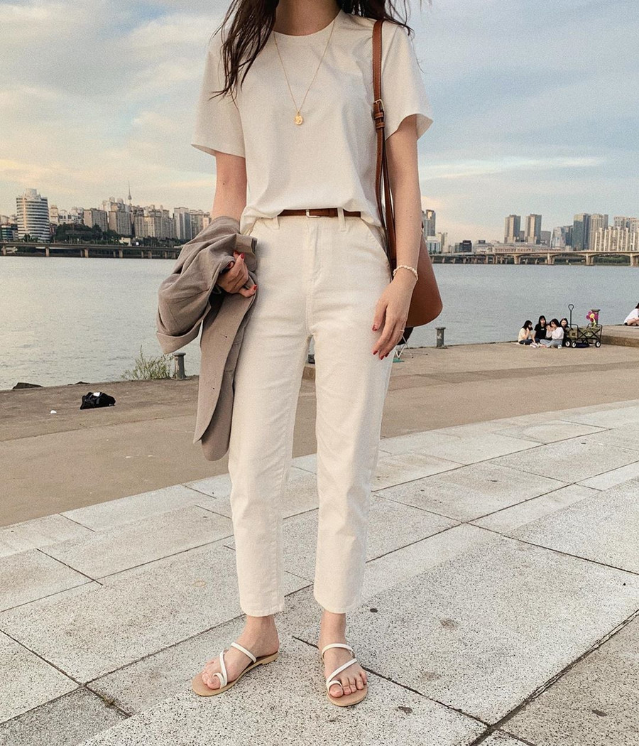 4 kiểu trang phục trông đơn giản nhưng ai mặc cũng hóa sang chảnh hết nấc ảnh 3