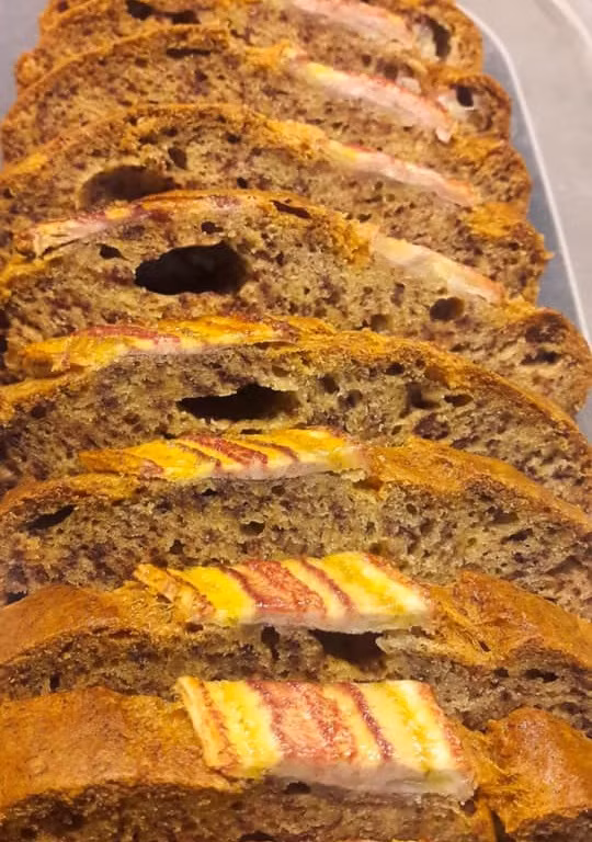 Cách làm bánh chuối nướng siêu dễ bằng nồi chiên không dầu ảnh 16