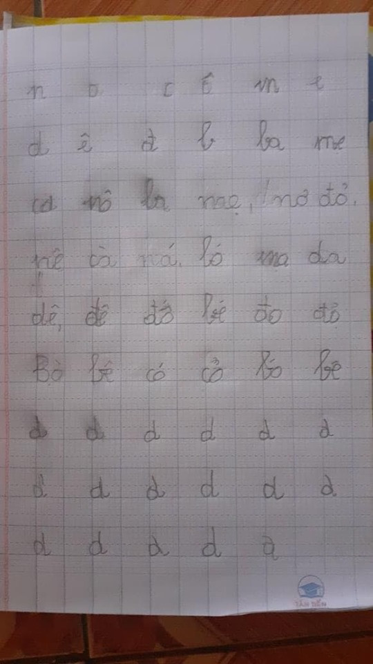 Cười vỡ bụng những màn khoe chữ con học lớp 1 ảnh 7 Cười vỡ bụng những màn khoe chữ con học lớp 1 ảnh 7