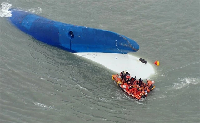 Nhói lòng xem lại những tin nhắn cuối cùng sau 6 năm thảm kịch chìm phà Sewol