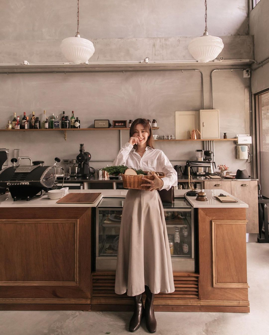 5 kiểu chân váy dài xinh và sang đáng sắm nhất dịp Black Friday ảnh 15