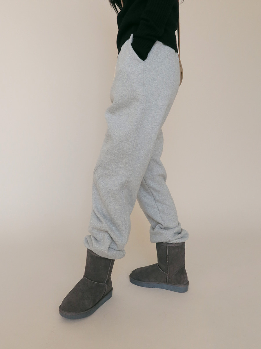 4 kiểu giày tối kỵ với chị em ngoài 30 tuổi ảnh 9