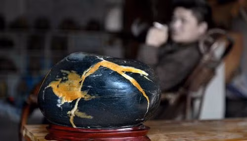 Ngôi làng ẩn chứa"báu vật" ở đáy sông, chỉ cần nhặt đại một cục đá cuội đem bán cũng đủ tiền mua xe, sửa nhà - Ảnh 5.