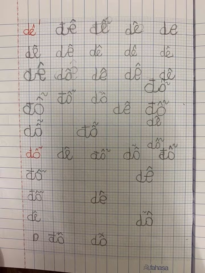 Cười vỡ bụng những màn khoe chữ con học lớp 1 ảnh 6