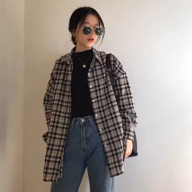 6 kiểu áo đáng sắm để phối cùng quần jeans ảnh 12