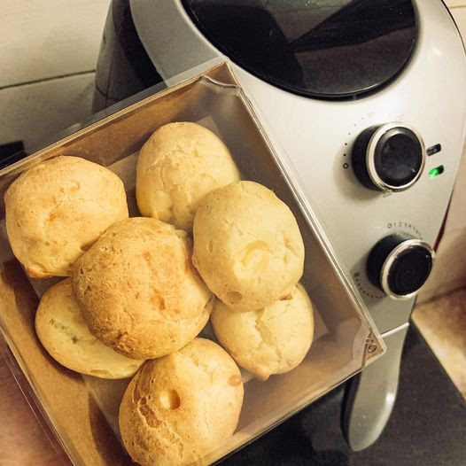 Cách làm bánh su kem dễ dàng bằng nồi chiên không dầu ảnh 17 Cách làm bánh su kem dễ dàng bằng nồi chiên không dầu ảnh 17