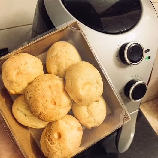 Cách làm bánh su kem dễ dàng bằng nồi chiên không dầu ảnh 17 Cách làm bánh su kem dễ dàng bằng nồi chiên không dầu ảnh 17