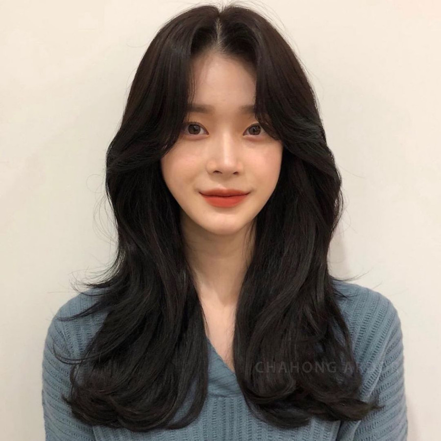 5 kiểu này xinh đẹp, sang chảnh cực hợp với cô nàng tóc đen ảnh 21  5 kiểu này xinh đẹp, sang chảnh cực hợp với cô nàng tóc đen ảnh 21