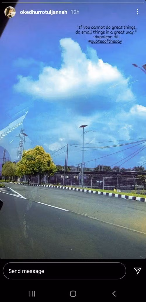 Máy bay rơi ở Indonesia: Hình ảnh đầu tiên về những nữ tiếp viên hàng không xinh đẹp và tài giỏi trên chuyến bay định mệnh - Ảnh 5.