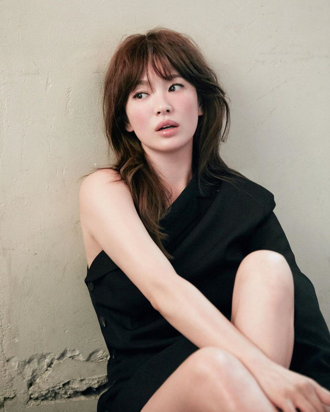 5 kiểu tóc uốn chuẩn mùa thu của sao Hàn, vừa trẻ trung lại sang xịn ảnh 6