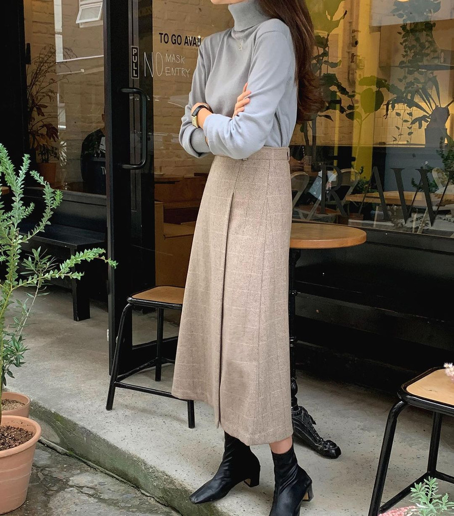 5 kiểu chân váy dài xinh và sang đáng sắm nhất dịp Black Friday ảnh 3