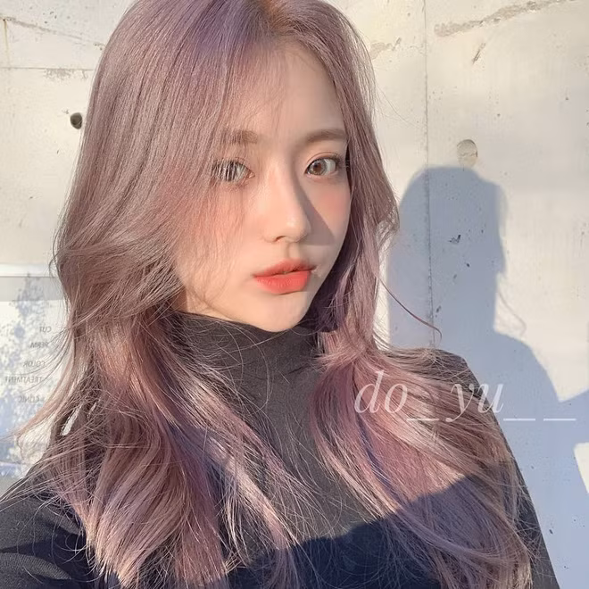 5 kiểu tóc uốn chuẩn mùa thu của sao Hàn, vừa trẻ trung lại sang xịn ảnh 11 5 kiểu tóc uốn chuẩn mùa thu của sao Hàn, vừa trẻ trung lại sang xịn ảnh 11