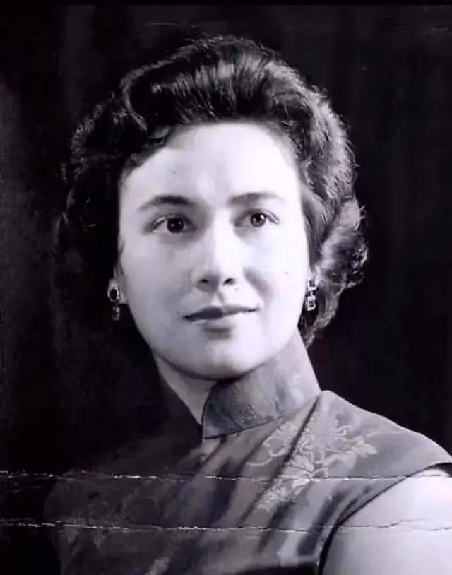 Bị vua sòng bài Macau lạnh nhạt nhưng đây là người con duy nhất đứng ngoài cuộc chiến gia tài