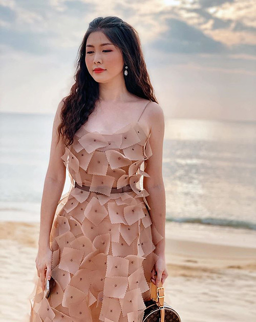 12 bộ váy áo dự đám cưới đẹp nhất của dàn người đẹp Vbiz ảnh 1 12 bộ váy áo dự đám cưới đẹp nhất của dàn người đẹp Vbiz ảnh 1