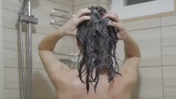 Tắm khi mệt mỏi có thể khiến bạn đột tử.