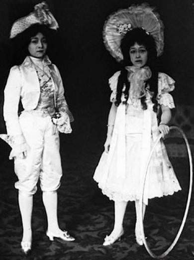 Bất ngờ nhan sắc xinh đẹp của nữ quan thân cận Từ Hi Thái Hậu ảnh 3 Bất ngờ nhan sắc xinh đẹp của nữ quan thân cận Từ Hi Thái Hậu ảnh 3