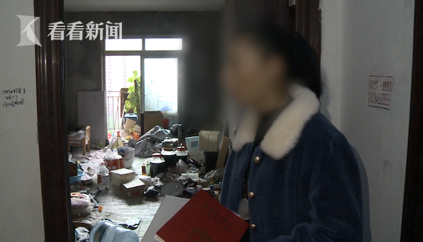 Bỏ hoang nhà 10 năm, người chủ về kiểm tra thì đột nhiên run bần bật vì âm thanh lạ, sau đó lại chết trân với cảnh tượng khủng khiếp - Ảnh 3.