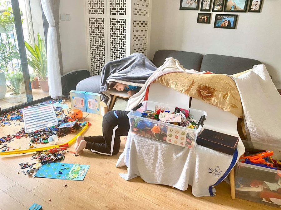 Đan Lê bật mí một trò khiến 2 con trai chơi nguyên ngày vẫn thòm thèm không chán ảnh 2