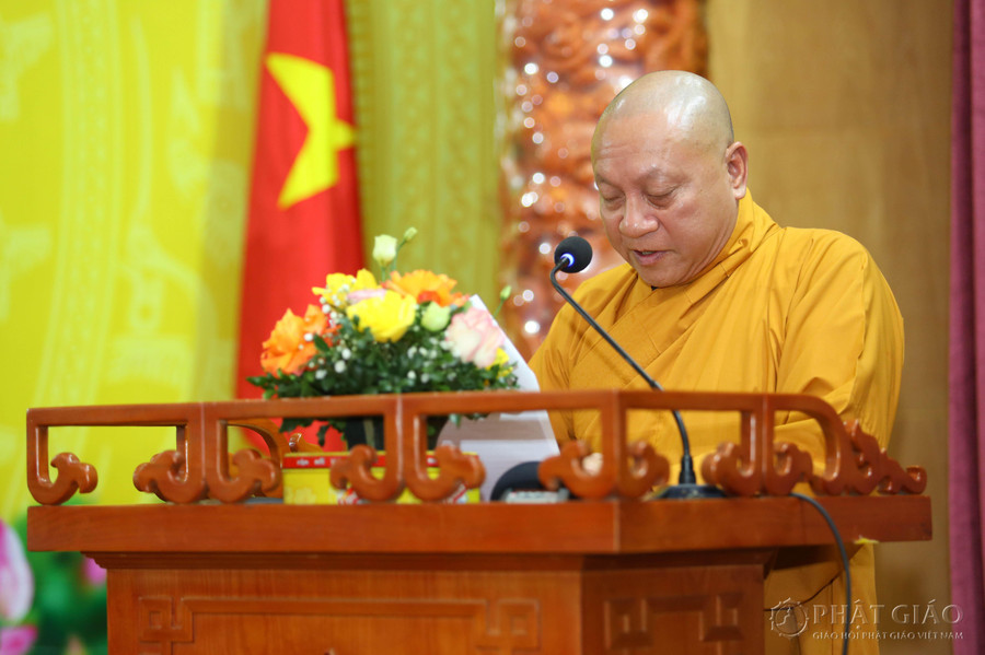 Hòa thượng Thích Gia Quang - Phó Chủ tịch Hội đồng trị sự, Trưởng Ban Thông tin truyền thông Trung ương Giáo hội Phật giáo Việt Nam, Trưởng Ban thông tin báo chí Đại hội khái quát thông tin chung về Đại hội. Hòa thượng Thích Gia Quang - Phó Chủ tịch Hội đồng trị sự, Trưởng Ban Thông tin truyền thông Trung ương Giáo hội Phật giáo Việt Nam, Trưởng Ban thông tin báo chí Đại hội khái quát thông tin chung về Đại hội.