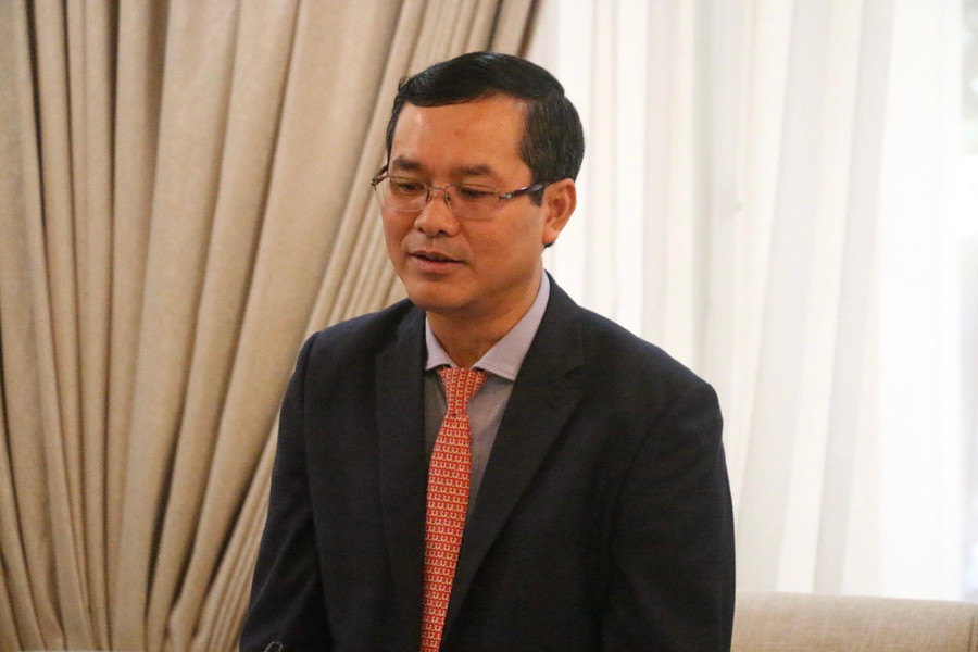 Thứ trưởng Nguyễn Văn Phúc phát biểu tại buổi làm việc. Thứ trưởng Nguyễn Văn Phúc phát biểu tại buổi làm việc.