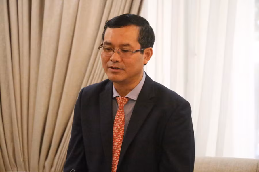 Thứ trưởng Nguyễn Văn Phúc phát biểu tại buổi làm việc.