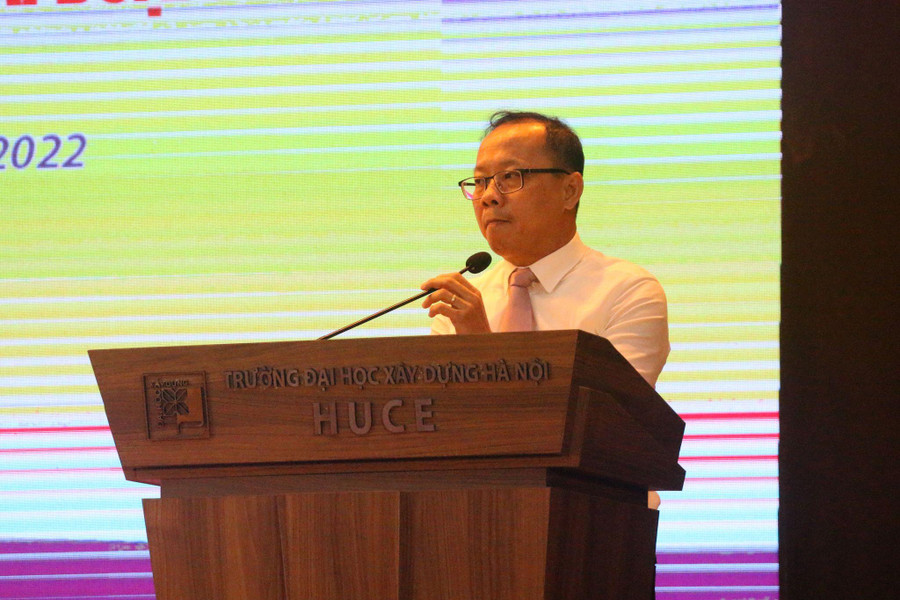 Ngài Chay Navuth, Đại sứ Đặc mệnh toàn quyền Vương quốc Campuchia tại Việt Nam. Ngài Chay Navuth, Đại sứ Đặc mệnh toàn quyền Vương quốc Campuchia tại Việt Nam.