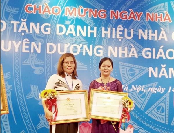 Cô giáo Quách Thị Huế (trái) đã gắn bó với Trường PTDNT huyện Tân Phú - Định Quán, tỉnh Đồng Nai, 10 năm. Ảnh: NVCC.