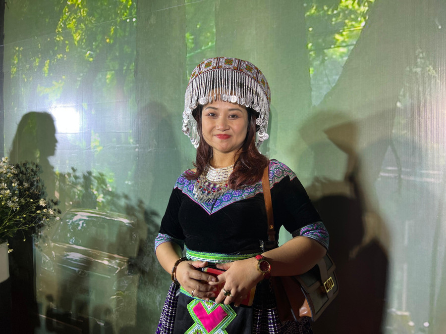 Cô giáo Đỗ Thị Thuỳ Quyên. Cô giáo Đỗ Thị Thuỳ Quyên.