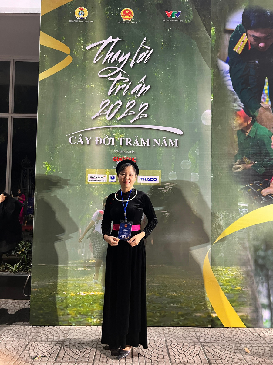 Cô giáo Hà Thị Lành. Cô giáo Hà Thị Lành.