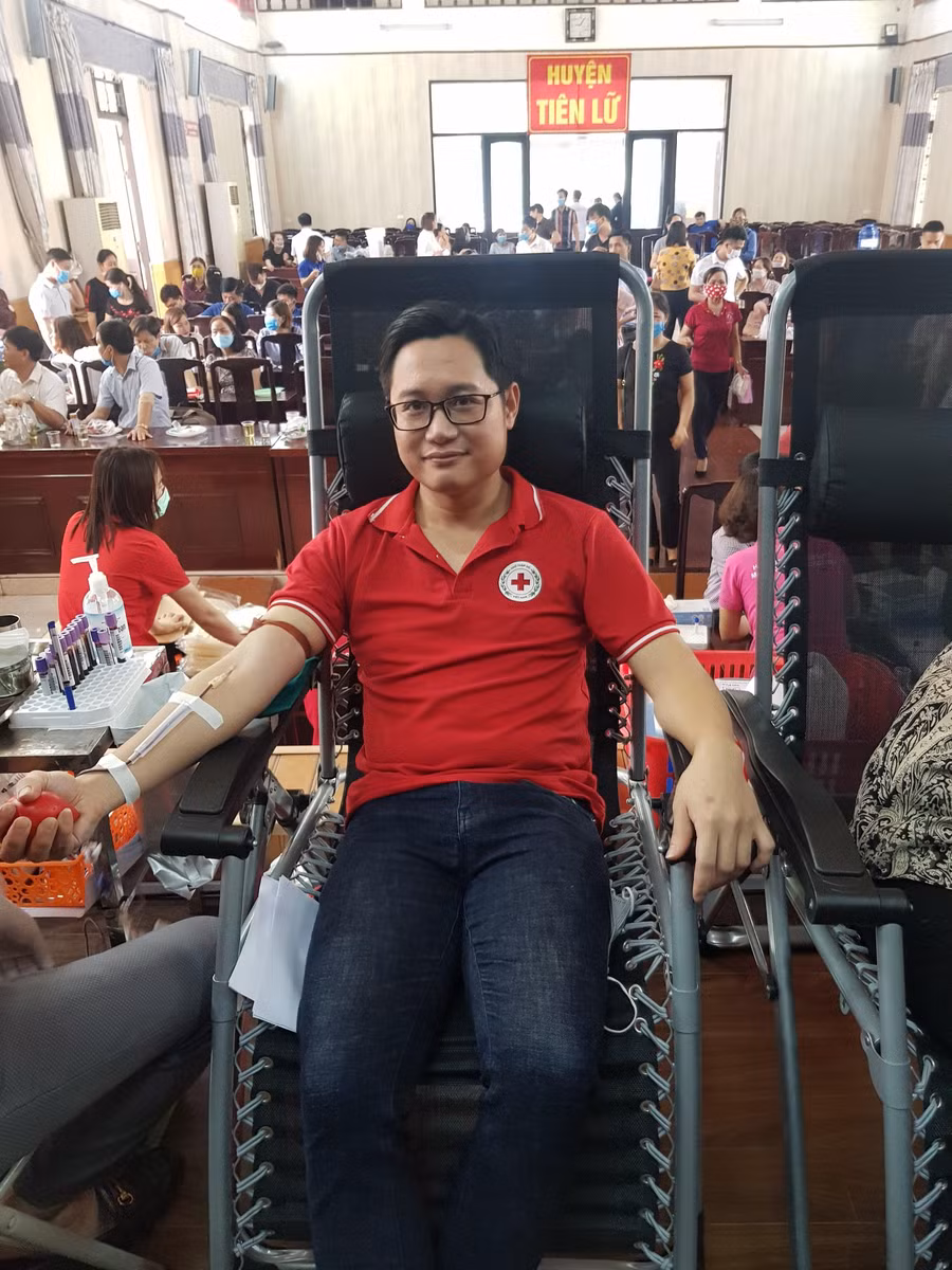 Thầy giáo Phạm Ngọc An. Ảnh: NVCC.