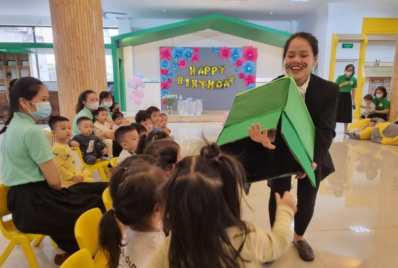 Cô - trò Trường Mầm non Tuổi Thần Tiên (Hải Phòng). Ảnh: Website trường. Cô - trò Trường Mầm non Tuổi Thần Tiên (Hải Phòng). Ảnh: Website trường.