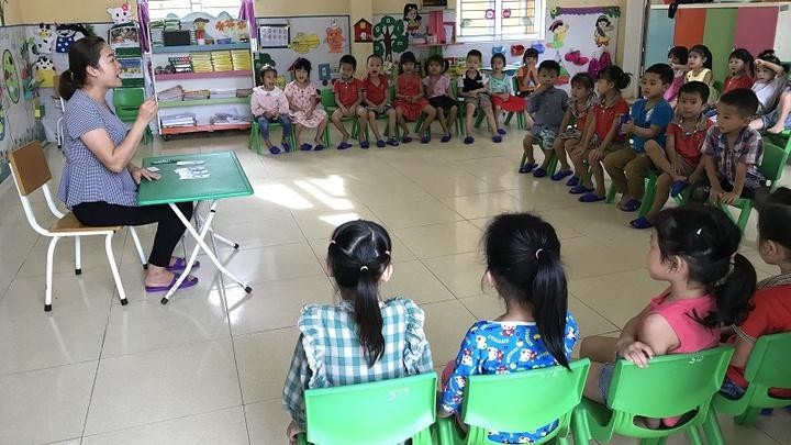 Phổ cập giáo dục mầm non cho trẻ mẫu giáo còn nhiều thách thức. Ảnh: Internet.