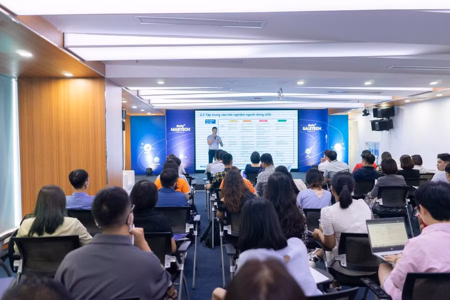 Sự kiện ra mắt trọn bộ giải pháp thúc đẩy truyền thông và bứt phá tuyển sinh cho ngành giáo dục SMART EDU 5.0.