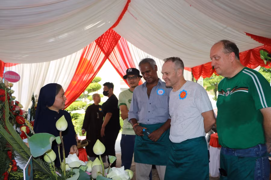 Qua hội thi nhiều người nước ngoài đã hiểu thêm về văn hóa của người Việt Nam.