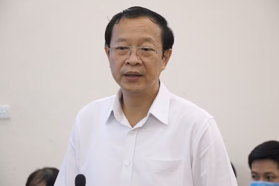 Thứ trưởng Phạm Ngọc Thưởng phát biểu tại buổi làm việc.