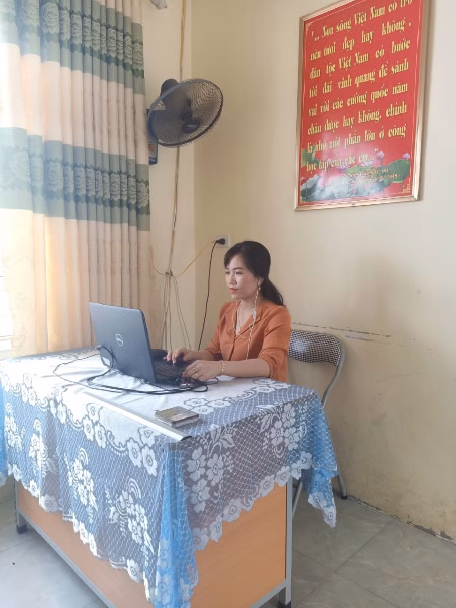 Cô giáo Bùi Thị Thuý Quỳnh.