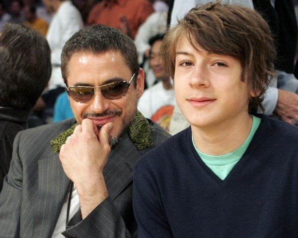 Điểm danh các sao lao đao vì quý tử ảnh 3 “Người sắt” và con trai - Ảnh: Reuters