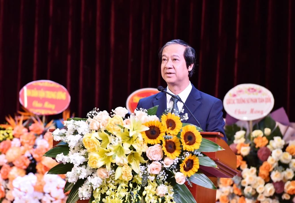 Bộ trưởng Nguyễn Kim Sơn phát biểu.