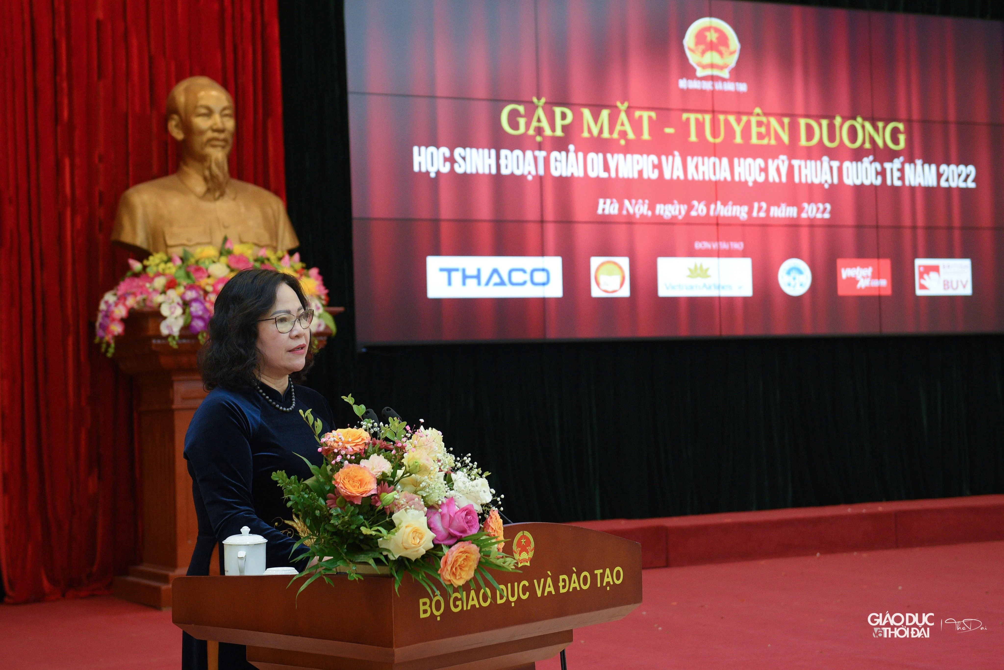 Thứ trưởng Ngô Thị Minh phát biểu.