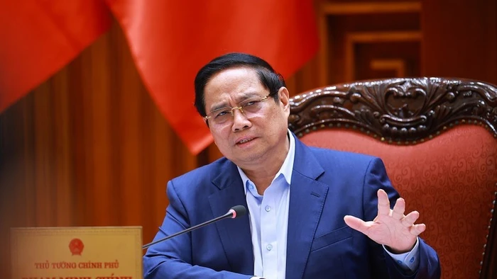 Thủ tướng Phạm Minh Chính chủ trì họp về Đề án phòng, chống sụt lún, sạt lở, ngập úng, hạn hán, xâm nhập mặn vùng đồng bằng sông Cửu Long đến năm 2035, tầm nhìn đến năm 2050. (Ảnh: Dương Giang/TTXVN)