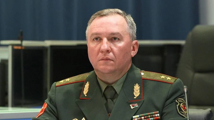 Bộ trưởng Quốc phòng Belarus Viktor Khrenin.