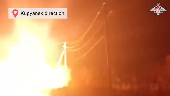 Khí tài bị phá hủy hàng loạt dưới hỏa lực áp đảo, TOS-1A Solntsepyok khai hỏa