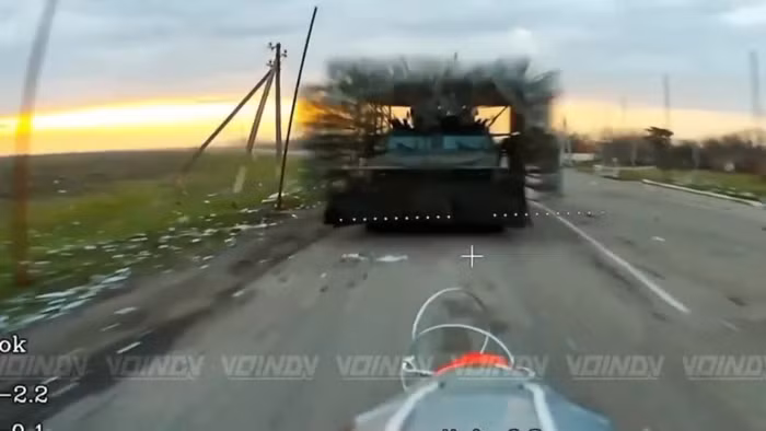 Đòn tập kích Nga xóa sổ 79 xe quân sự, 10 pháo, bắn rơi 383 UAV Ukraine