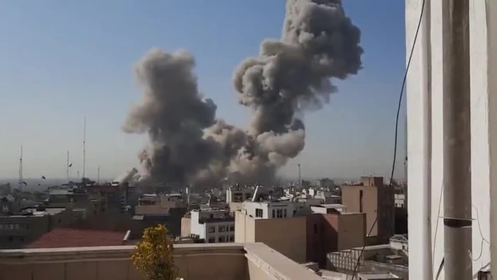 Iran bị tấn công.