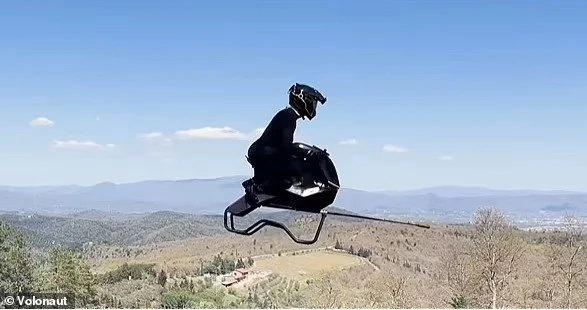 AirBike – Siêu xe bay tốc độ cao lấy cảm hứng từ Star Wars