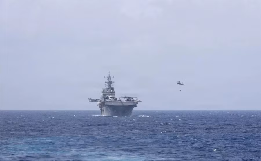 Tàu tấn công đổ bộ USS Iwo Jima (LHD-7) của Hải quân Mỹ đang hoạt động ở Biển Caribe.